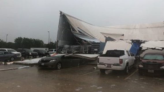 Minor injuries reported in Houston building collapse