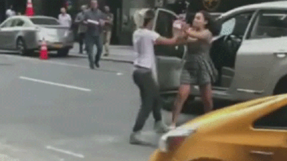 Cab driver arrested after street brawl in Manhattan