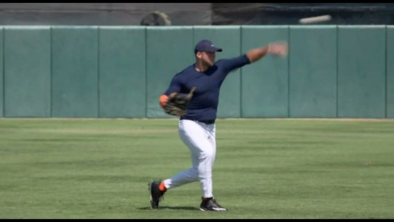 Mets sign Tim Tebow to minor league contract