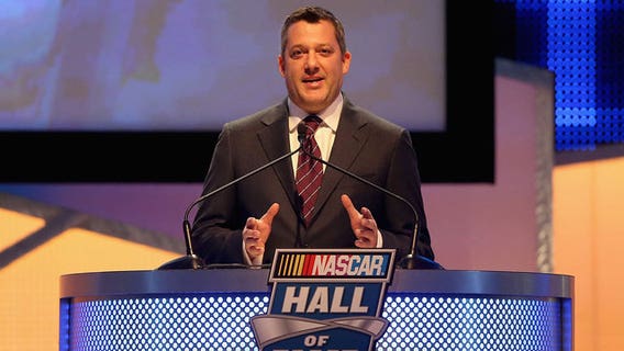 Injured Tony Stewart to miss Daytona 500