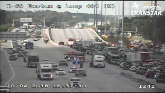 18-wheeler, multiple vehicles involved in crash in NE Harris County