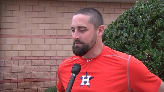 Houston Astros trade pitcher Neshek to Philadephia Phillies