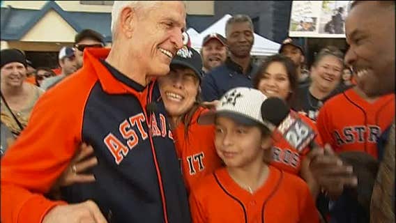 Astros fans return to Houston after Game 6 Mattress Mack ticket giveaway