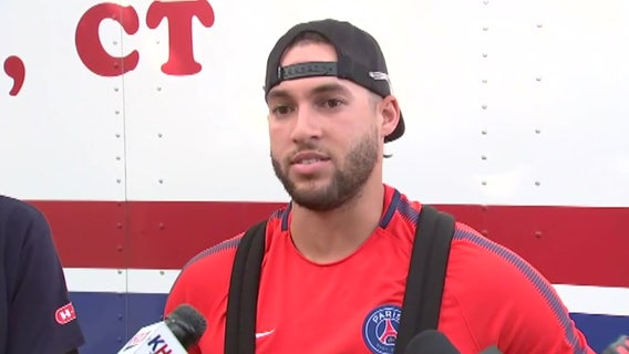 Astros outfielder George Springer, his family help Harvey survivors