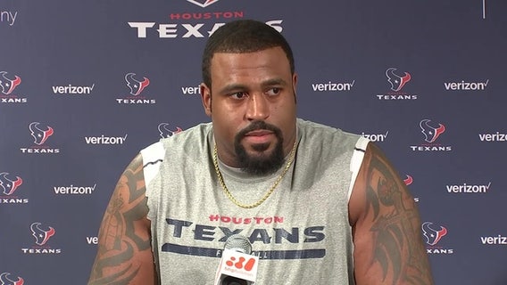 Texans trade tackle Duane Brown to Seahawks