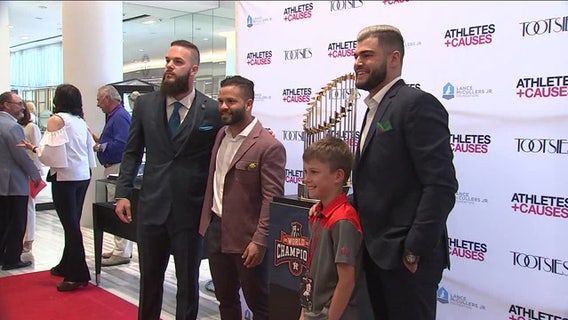 Astros players host Team up for Kids and K9s Event