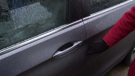 Removing ice from your frozen vehicle