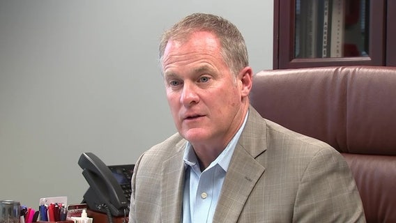 UH's Hunter Yurachek meets with the Pac-12 commissioner