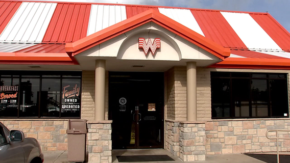 Houston man sues Whataburger after getting meal with onions