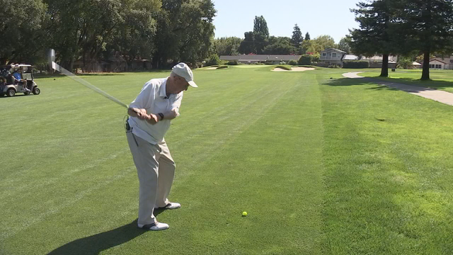 101-year-old golfer has played nearly 10,000 rounds of the game: 'I hate to sit'