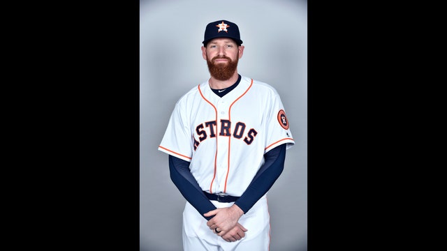 Padres acquire Straily in trade with Astros