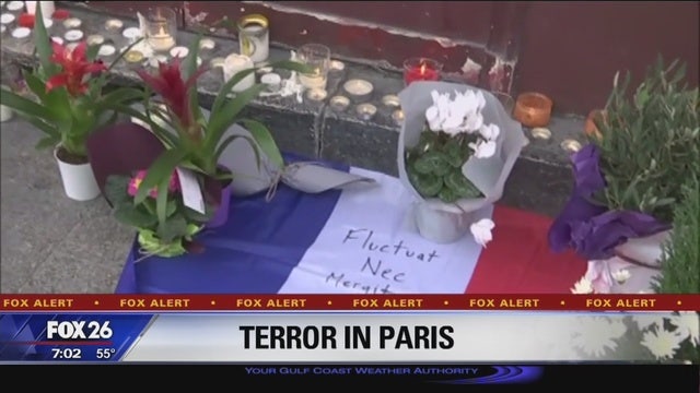 Hunt for suspect in Paris attacks