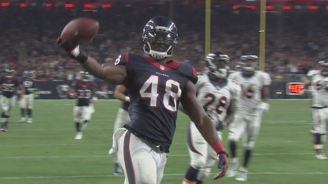 Texans bring back Kourtnei Brown