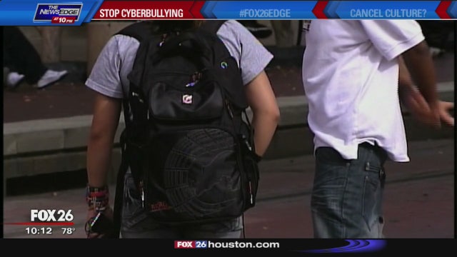 Educators discuss ways to tackle cyberbullying