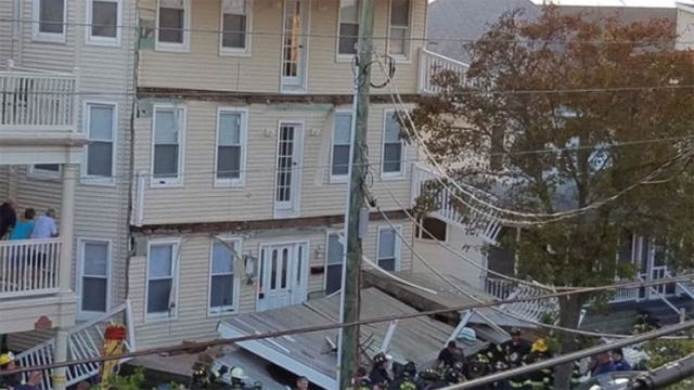 3 at trauma center, 19 treated, released after deck collapse