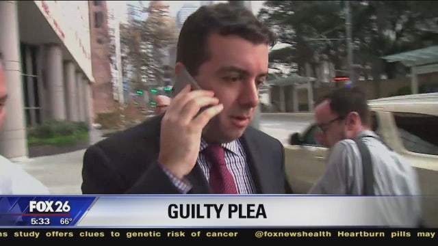 Former Cardinals director pleads guilty to hacking Astros