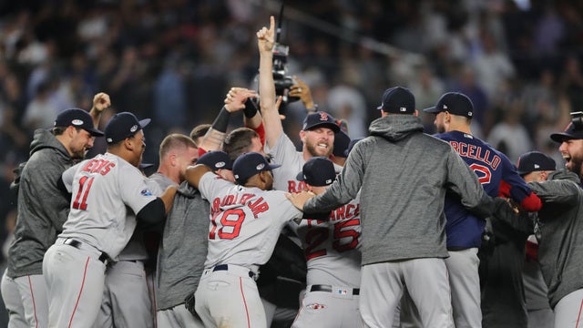 Red Sox hold off Yankees in Game 4, face Astros in ALCS