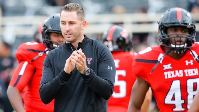Cardinals hire ex-Texas Tech coach Kliff Kingsbury