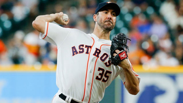 Astros beat Giants 4-1 to sweep series, Verlander improves to 6-2