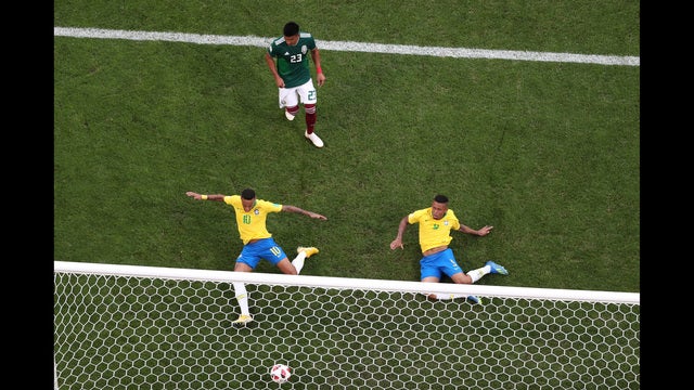 Neymar leads Brazil into World Cup quarterfinals