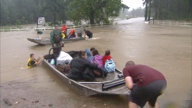 Rising San Jacinto River threatens nearby small towns