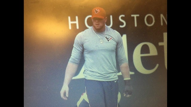 Texans defensive end J.J. Watt suffers broken hand