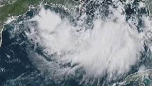 Barry makes landfall in Louisiana, weakens to tropical storm