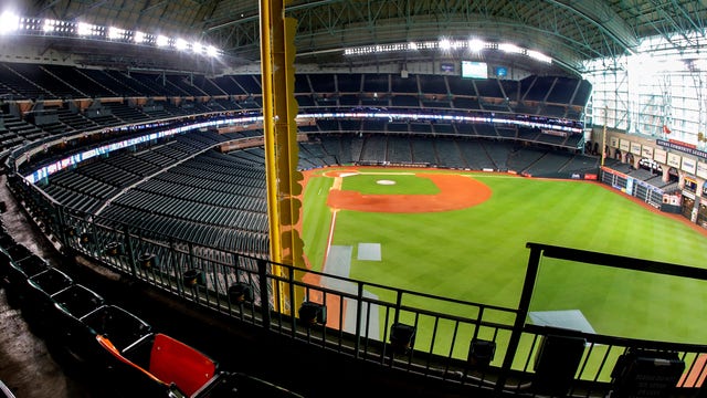 Astros executive apologizes for insensitive comments, MLB to conduct interviews