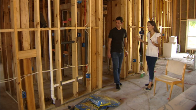 Houstonians continue long recovery from Harvey one year later