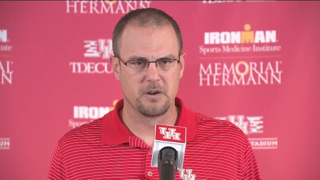 UH board of regents offers huge raise to Tom Herman