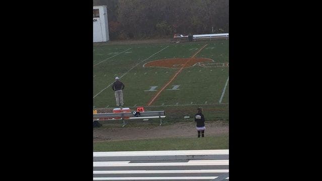 11-yard line continues tribute to opponent's teammate