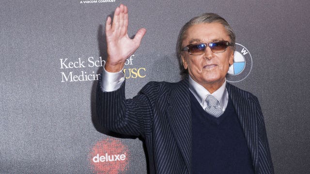 Robert Evans, iconic producer of 'Chinatown,' dies at 89