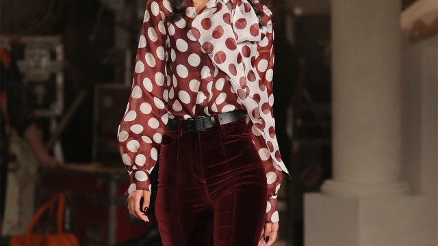 TV anchor gives on-air rebuttal to viewer critique of attire