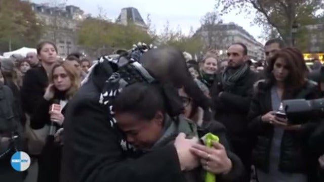 Muslim man asks for hugs from Parisians