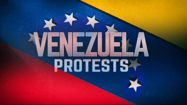 Clean up begins on Venezuela-Colombia border after unrest