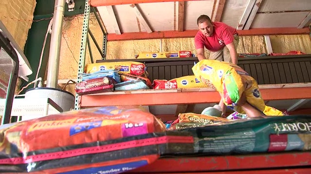 Generous supporters respond to Houston Humane Society pet food plea