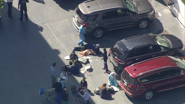 Fire at veterinary clinic near Uptown Park