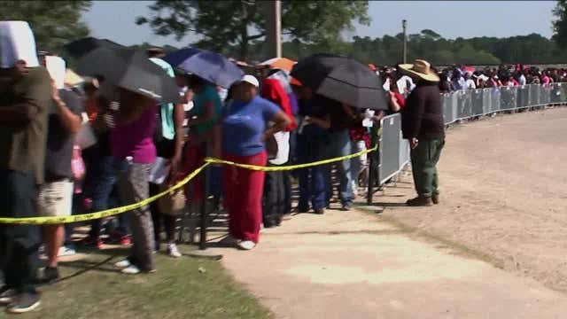 Long lines for D-SNAP after registration window reopens for Harvey victims