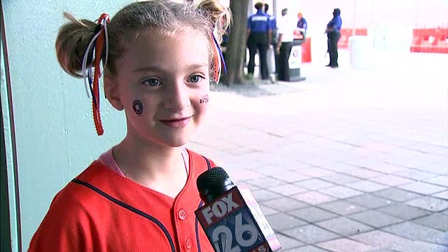 8-year-old Chloe cheers as loudly as she wants for Astros in the ALDS