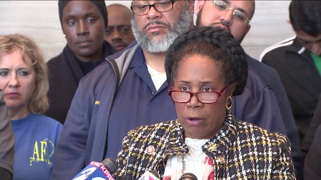 Congresswoman Sheila Jackson Lee holds gun violence prevention summit and roundtable