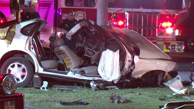 Woman miraculously survives car crash that left her trapped