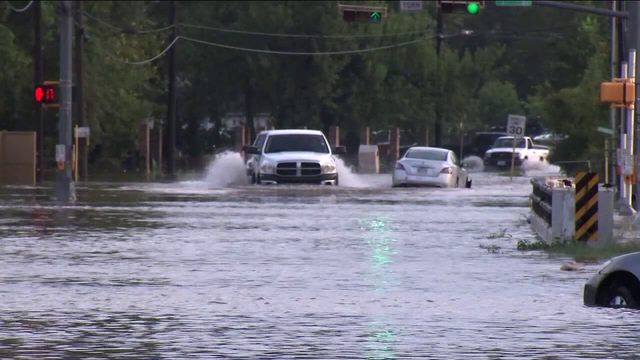 Elite Collision helps drivers without insurance after Harvey