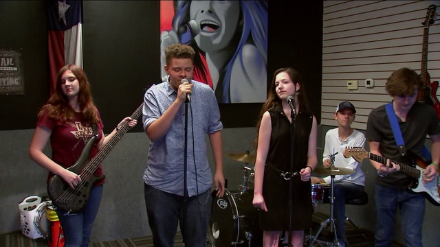 Bayou City Buzz - Nick and the Groove