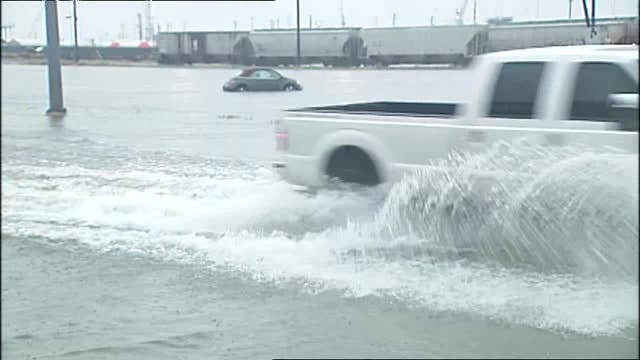 Tropical Depression Imelda floods streets in Galveston