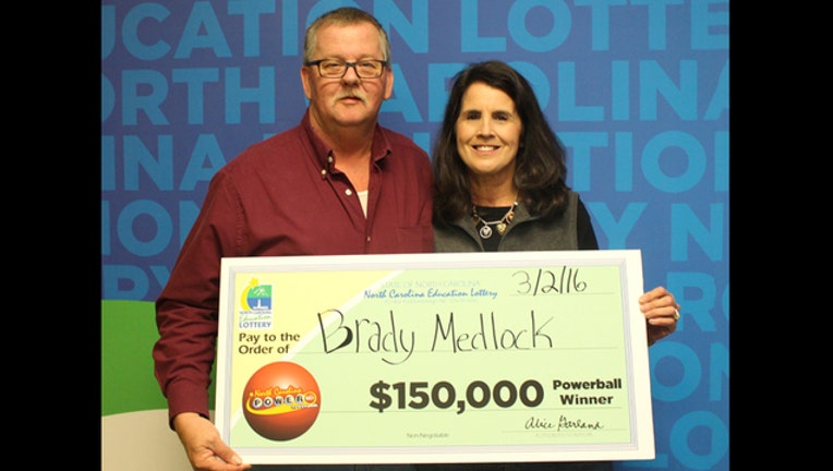 04fde2dd-$150k Powerball Brady Medlock 3-2-16_1456949447625-403440.jpg