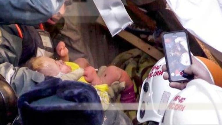 eb04930e-AP_baby_rescued_in_russia_1546536207088-405538.JPG