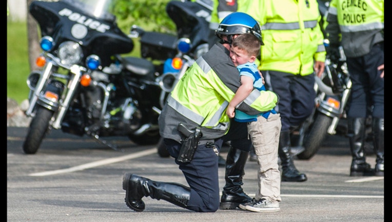2b5b4f23-Auburn_Officer_Returns_2729_1464491552038-401385.jpg