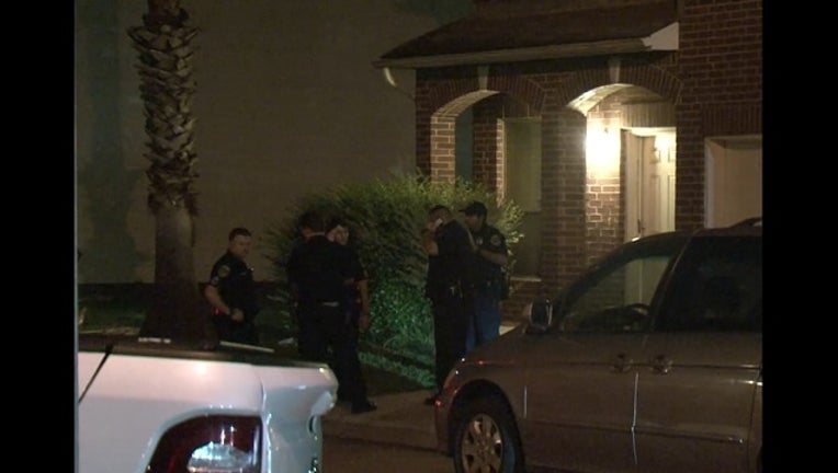 ce934d6d-Bellaire home invasion_1558275400162.jpg.jpg