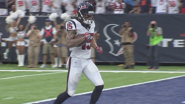 c8685667-TEXANS WILL FULLER TOUCHDOWN_1473637341238.jpg