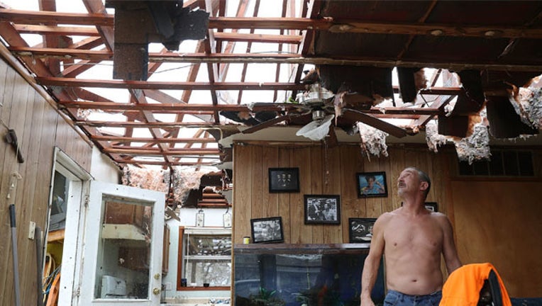 6c2695f4-GETTY Harvey damage_1503821735272-407693.jpg